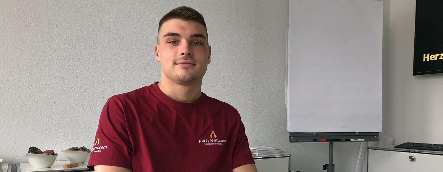 Interview mit Alexander Martel, Auszubildender zur Fachkraft für Lagerlogistik